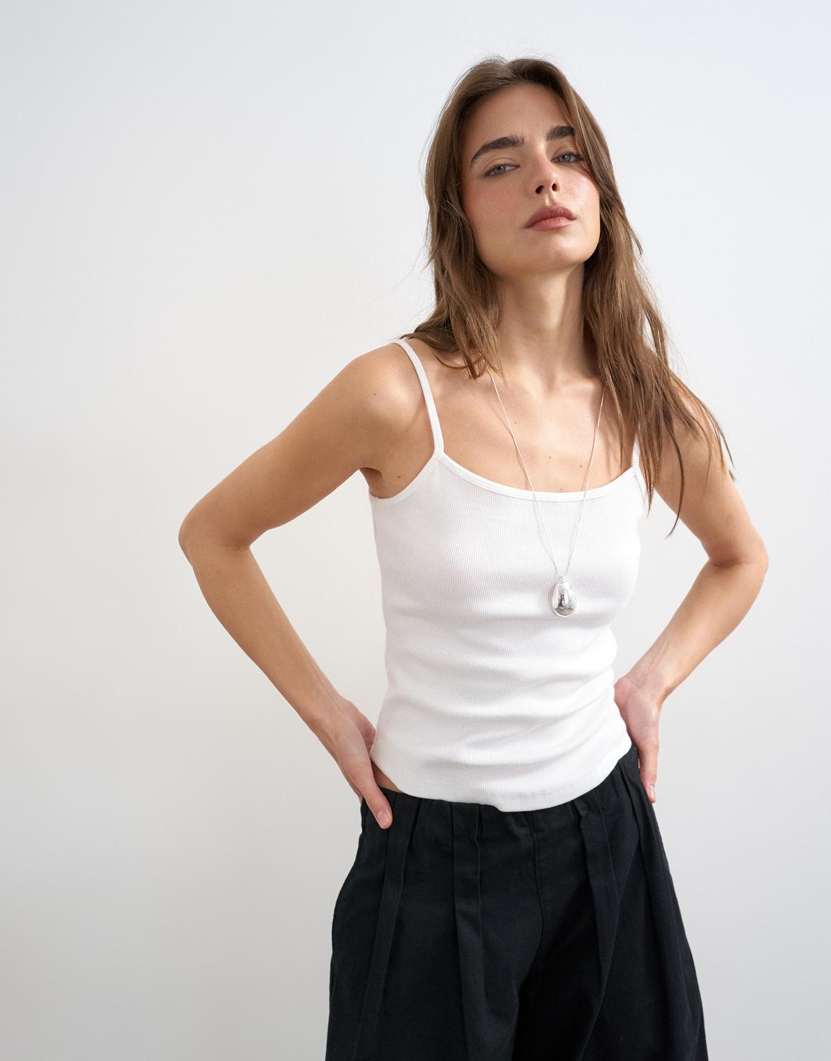 model_shot-detail